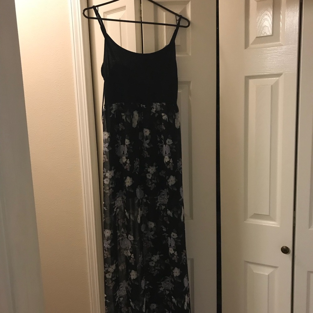 Juniors Maxi Dress
